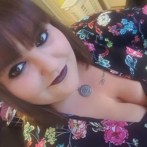 Meet your Posher, Veronica